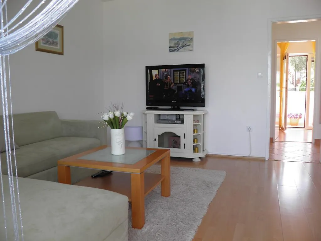 Apartment Adria Trogir