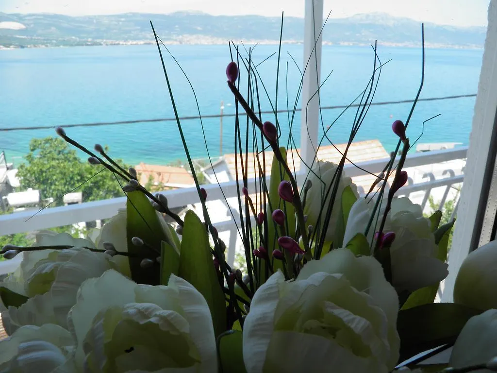 Apartment Adria Trogir